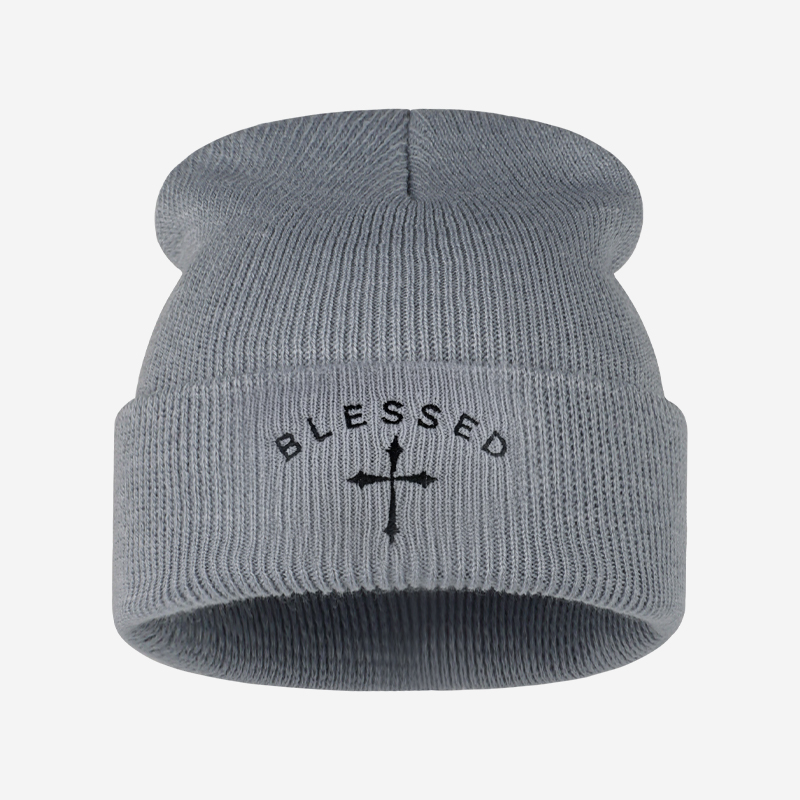 หมวกบีนนี่ปักลายกางเขนศักดิ์สิ - Beanie Cuffed Knit บทวิจารณ์และราคา